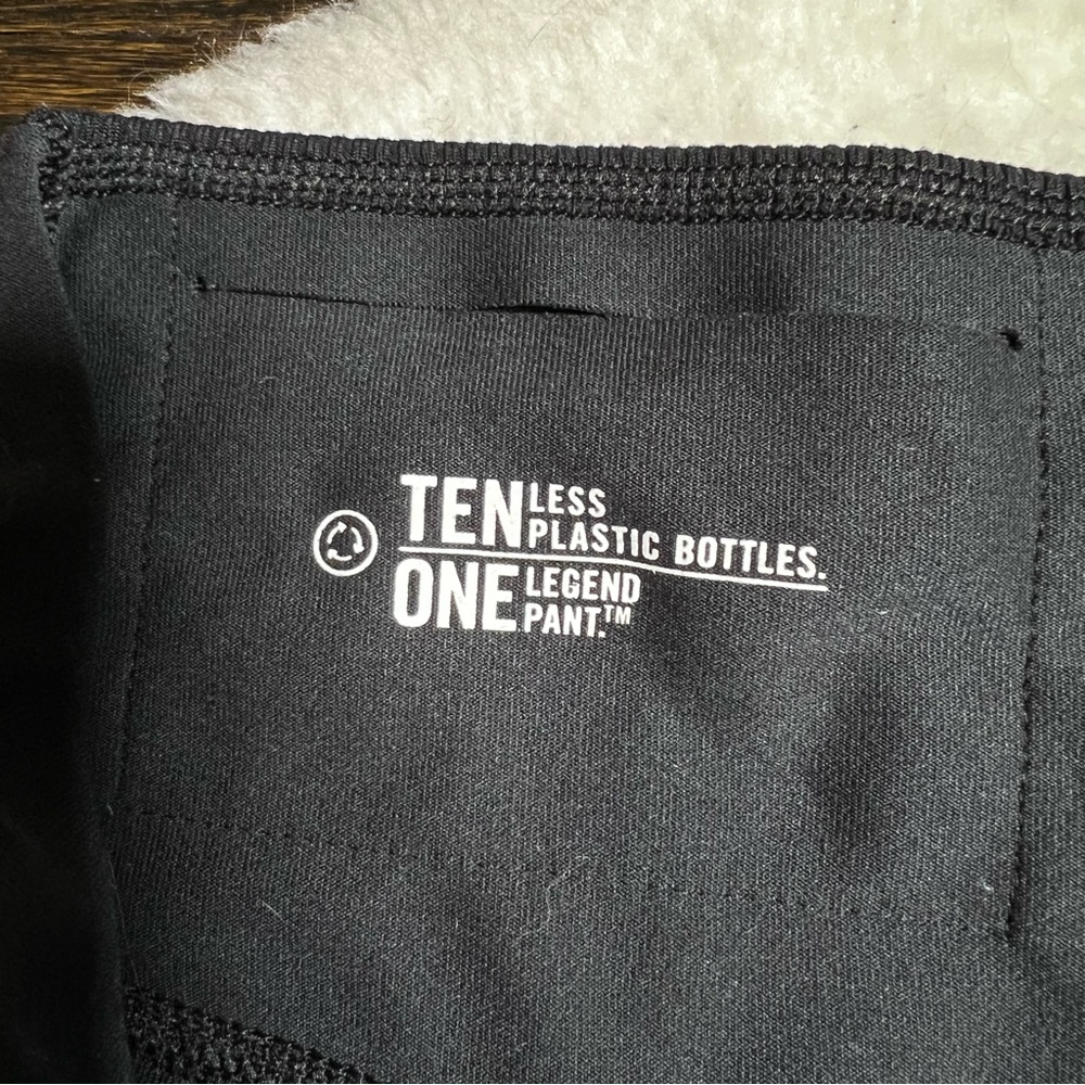 Nike Black/White Training Power Legend Capri Leggings with Just Do It Logo - Picture 9 of 11